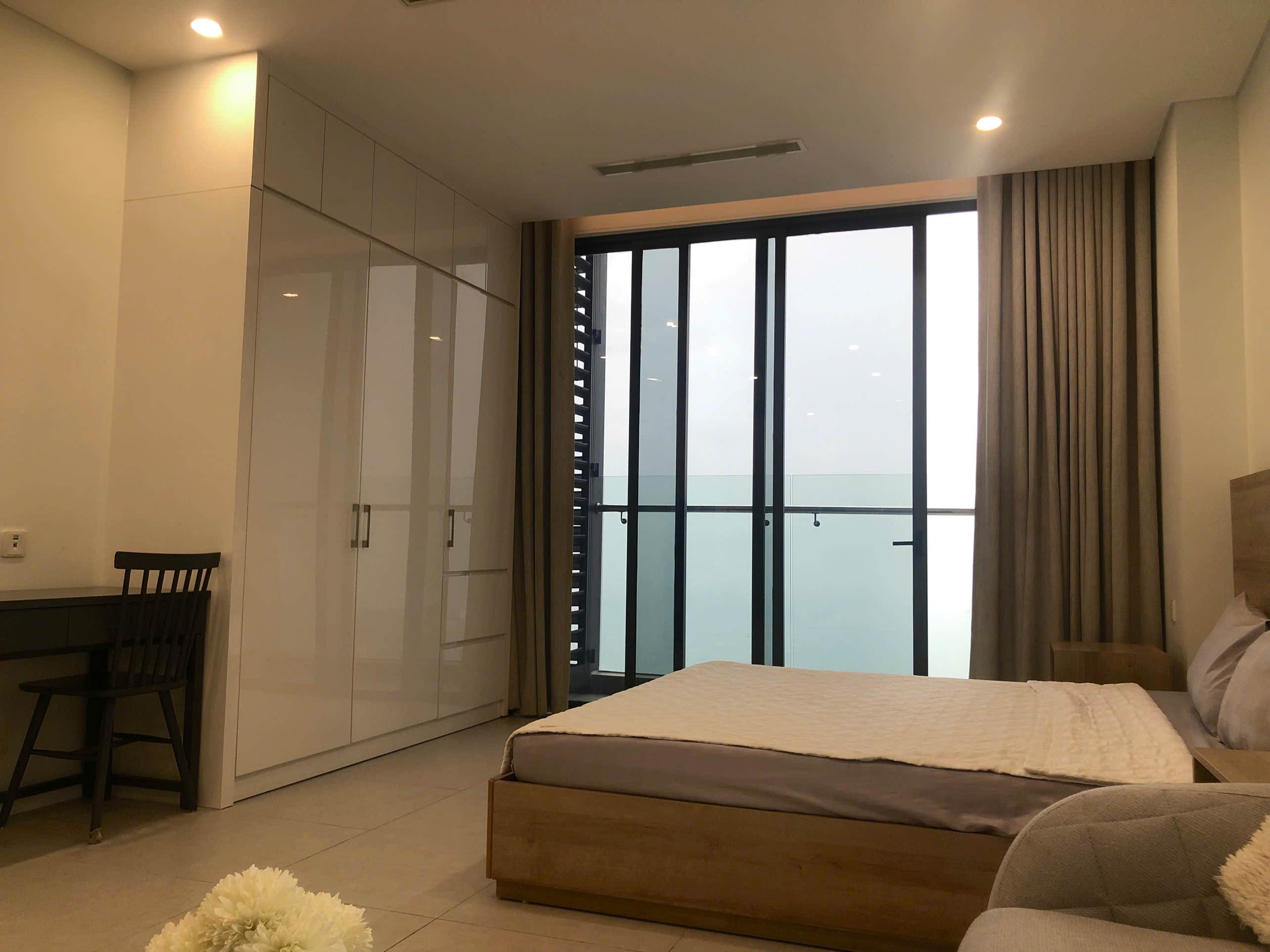 Scenia Bay Nha Trang Apartment for rent | Studio High view | 11 million